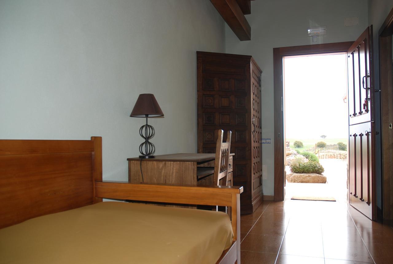 Casa Rural Teso De La Encina Villamor de los Escuderos Oda fotoğraf