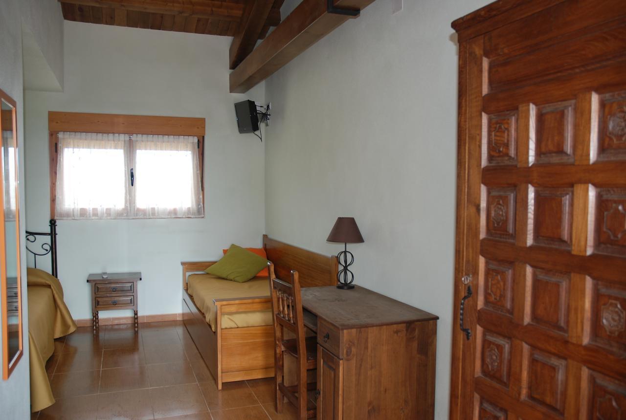 Casa Rural Teso De La Encina Villamor de los Escuderos Oda fotoğraf